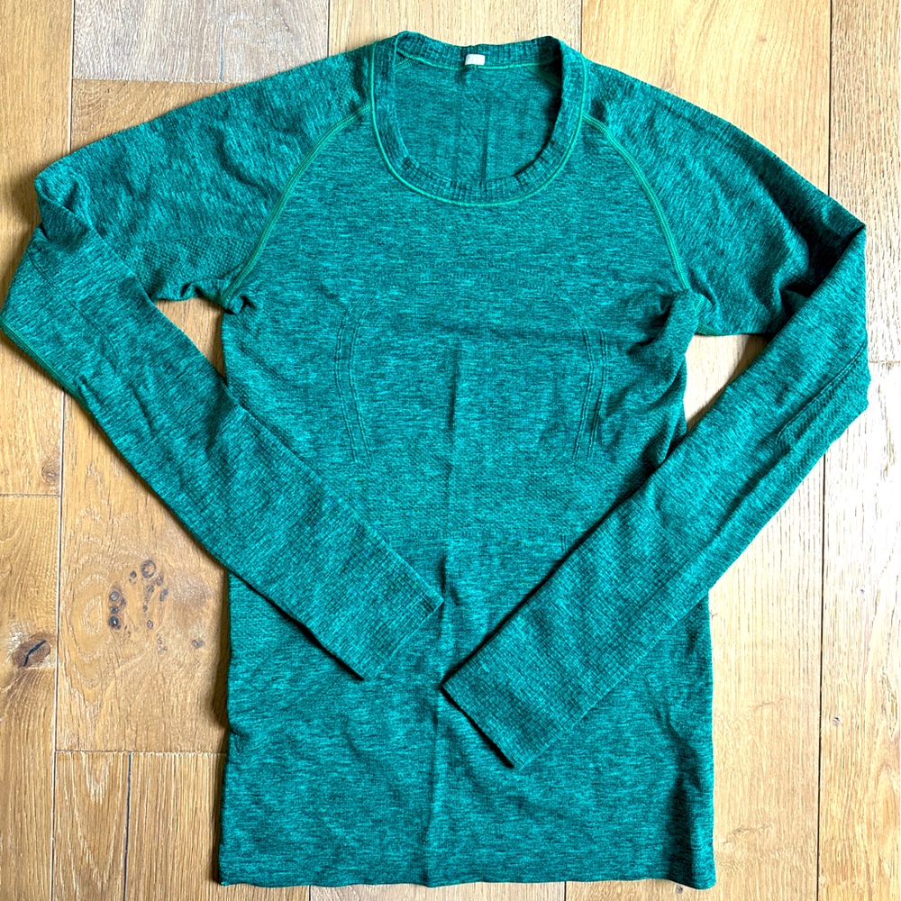 Lululemon Swiftly Tech long sleeve